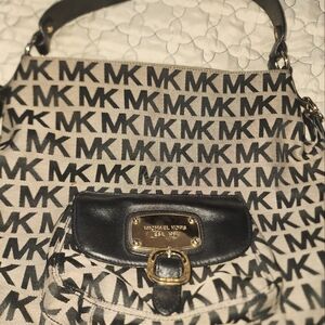 Michael kors preloved purse